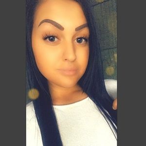 Meet your Posher, Jessica